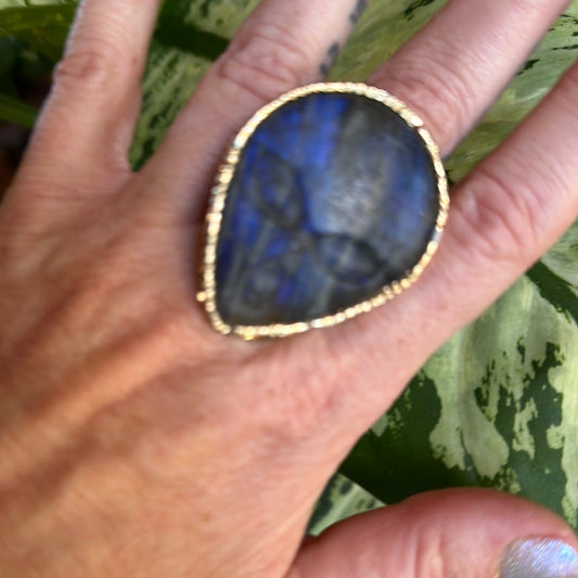 Labradorite Abduction Ring